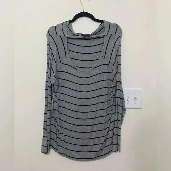 Lyn Striped Sweater - Picture 2 of 4